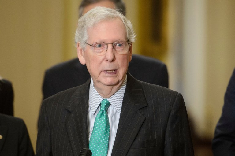 McConnell returns to the Senate for the first time since his June hospitalization | iNFOnews.ca