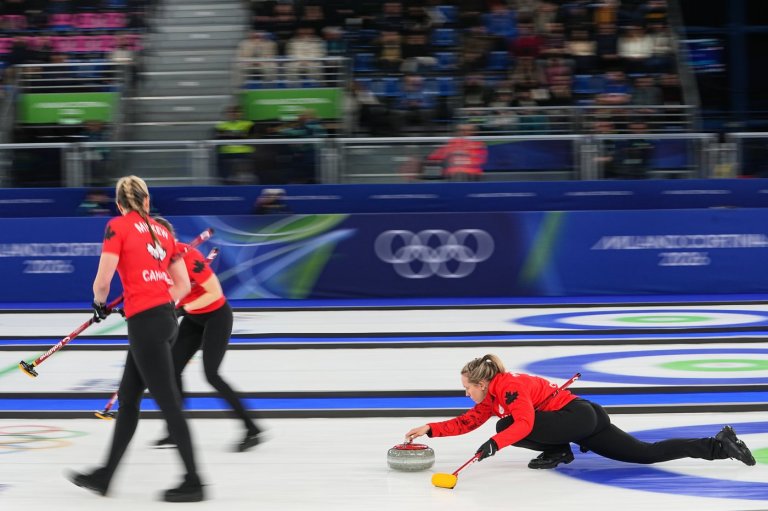 CP NewsAlert: Canada beats U.S. 10-7 in women's curling bronze-medal game | iNFOnews.ca