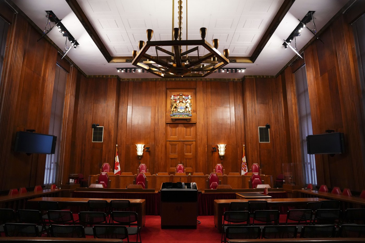 Supreme Court to hear challenge of law that curbs spy watchdog members | iNFOnews.ca