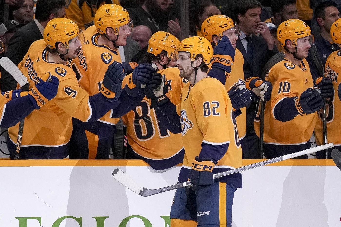 Huberdeau, Rooney lead Flames over Predators 4-3, snap eight-game road skid | iNFOnews.ca