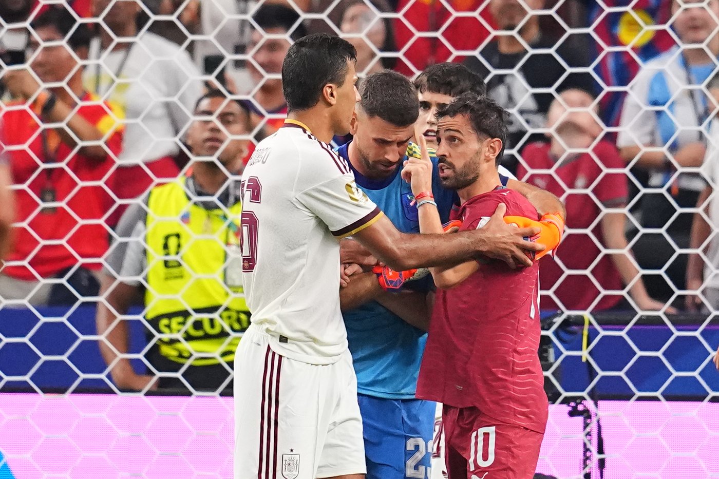 Rodri sorry after World Cup spat with longtime Man City teammate Bernardo Silva | iNFOnews.ca Rodri sorry after World Cup spat with longtime Man City teammate Bernardo Silva | iNFOnews.ca