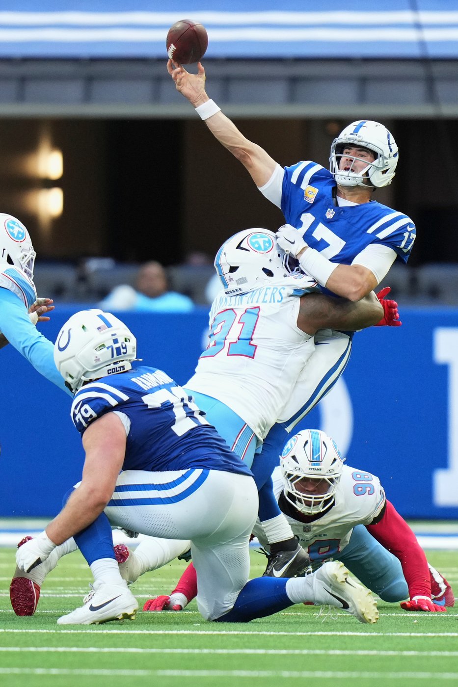 Colts face an uphill battle to save their season as problems mount and Chris Ballard is fired | iNFOnews.ca Colts face an uphill battle to save their season as problems mount and Chris Ballard is fired | iNFOnews.ca