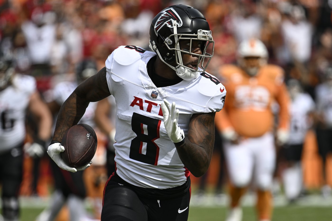 Cousins delivers another 4-TD game against the Bucs as Falcons take first place in the NFC South | iNFOnews.ca