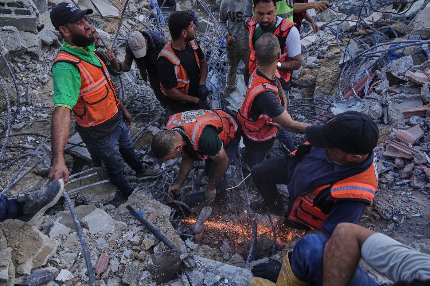 Building collapse in Gaza kills 19 as perilous conditions persist for Palestinians during truce | iNhome