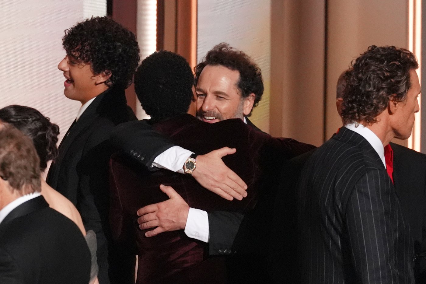 ‘Widow’s Bay’ breaks Emmys record with 14 wins including best comedy series, 'Pitt' wins best drama | iNFOnews.ca