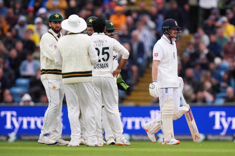 England all out for 409 and takes 238-run lead over struggling Pakistan in first test | iNFOnews.ca