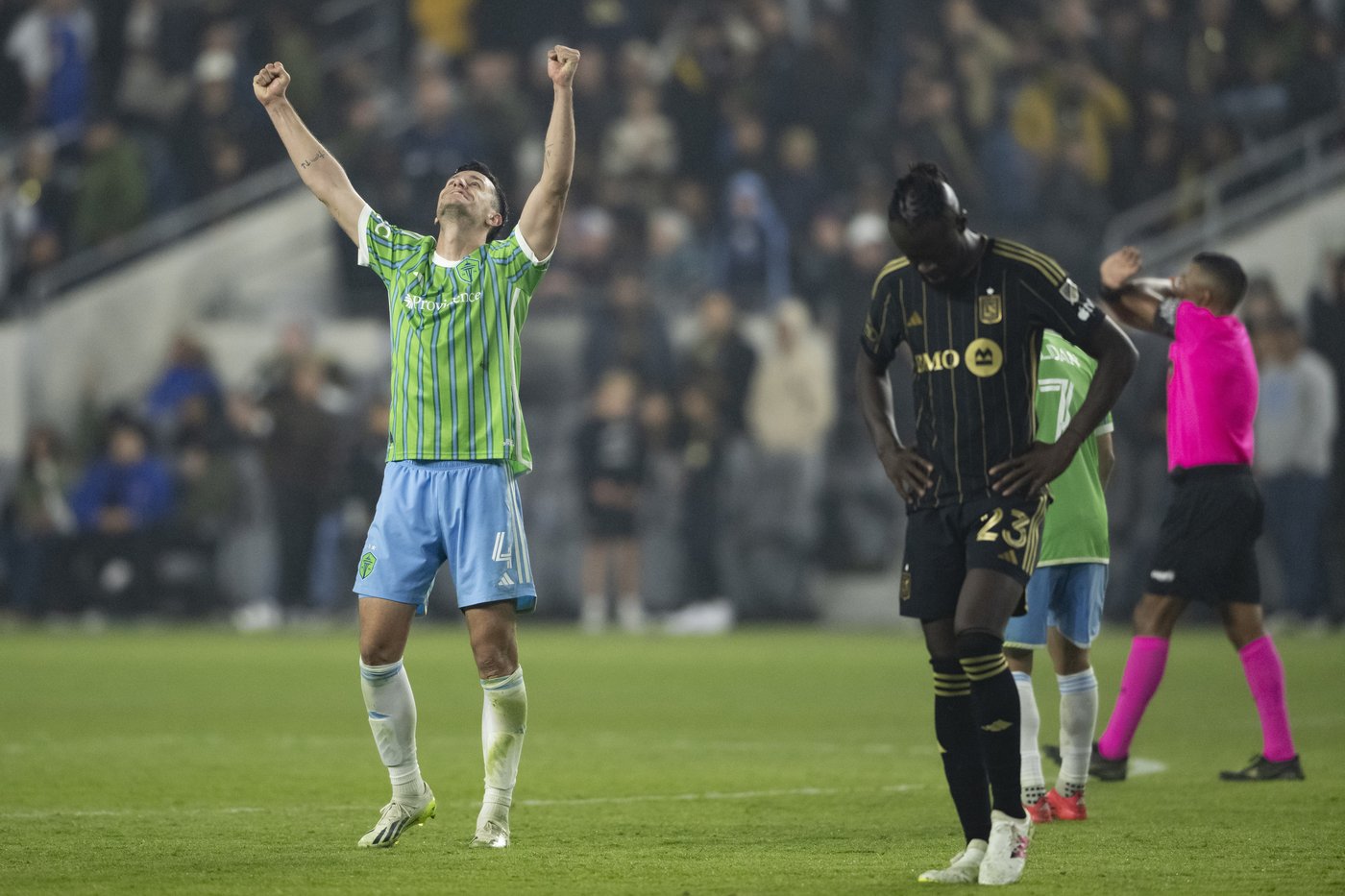 Jordan Morris, Stefan Frei lead Sounders to Western Conference final with 2-1 OT victory over LAFC | iNFOnews.ca