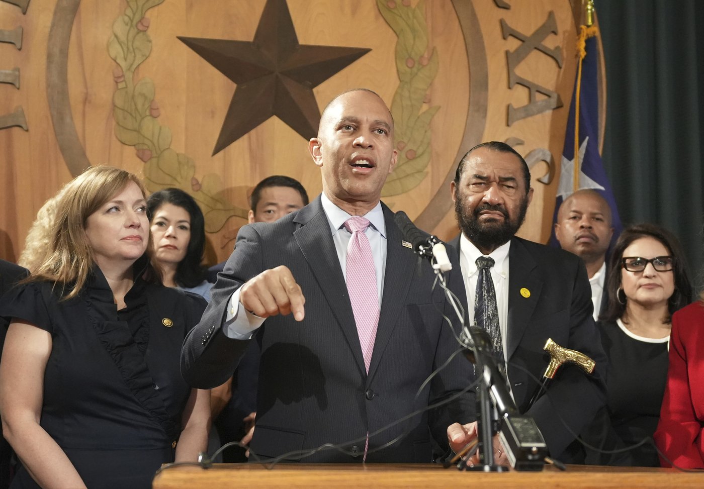 Limited options for Democrats to retaliate if Texas Republicans redraw congressional map | iNFOnews.ca