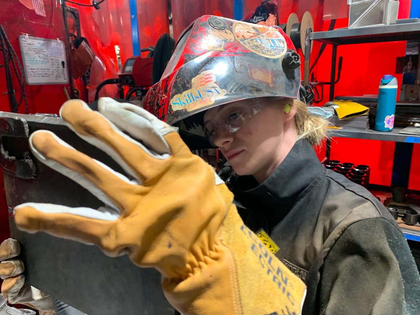 Community college student from Michigan to be 1st woman to represent US at world welding competition | iNFOnews.ca Community college student from Michigan to be 1st woman to represent US at world welding competition | iNFOnews.ca