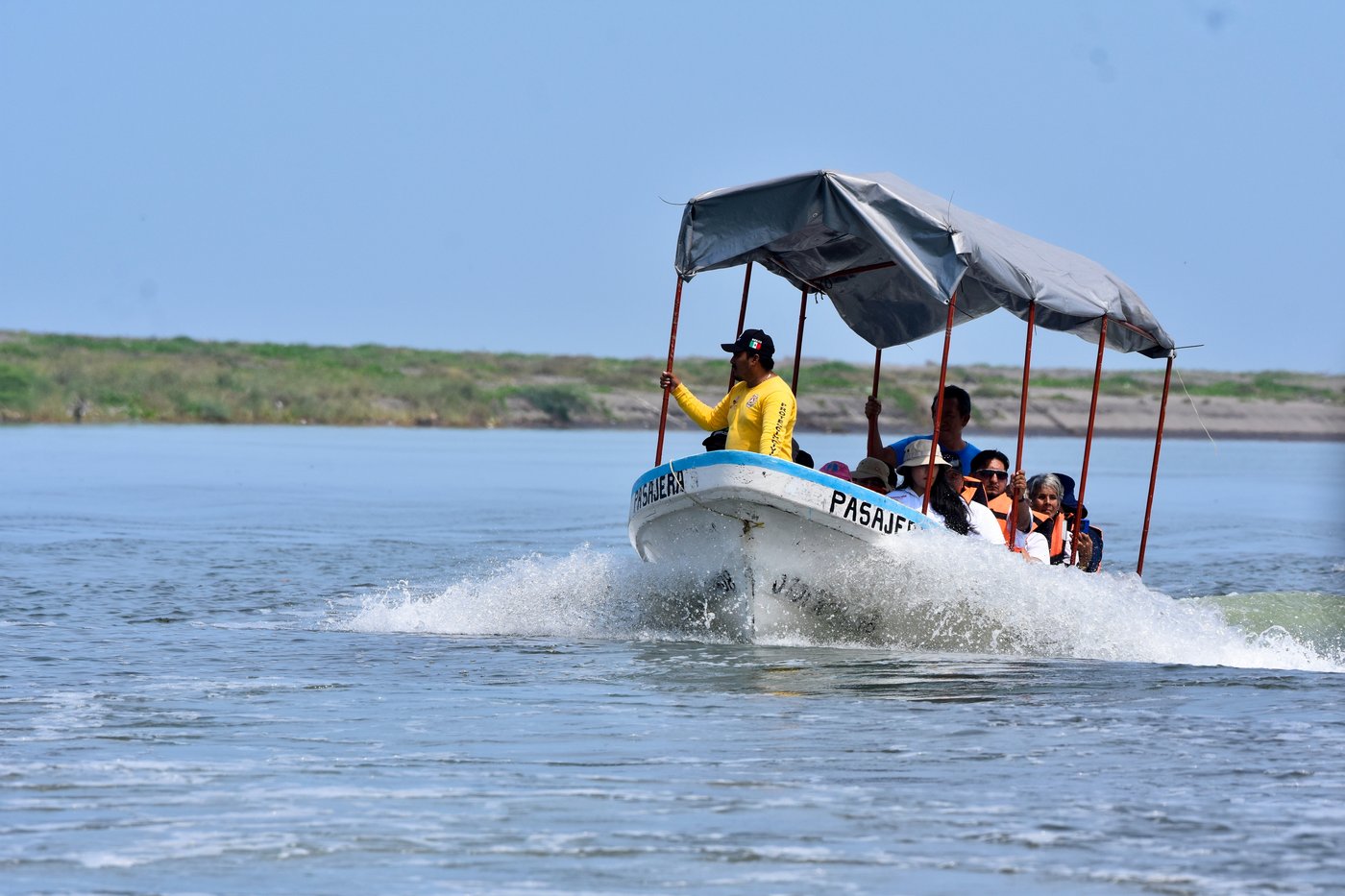 Families scour southern Mexico after 40 migrants vanished on a dangerous sea route | iNFOnews.ca Families scour southern Mexico after 40 migrants vanished on a dangerous sea route | iNFOnews.ca