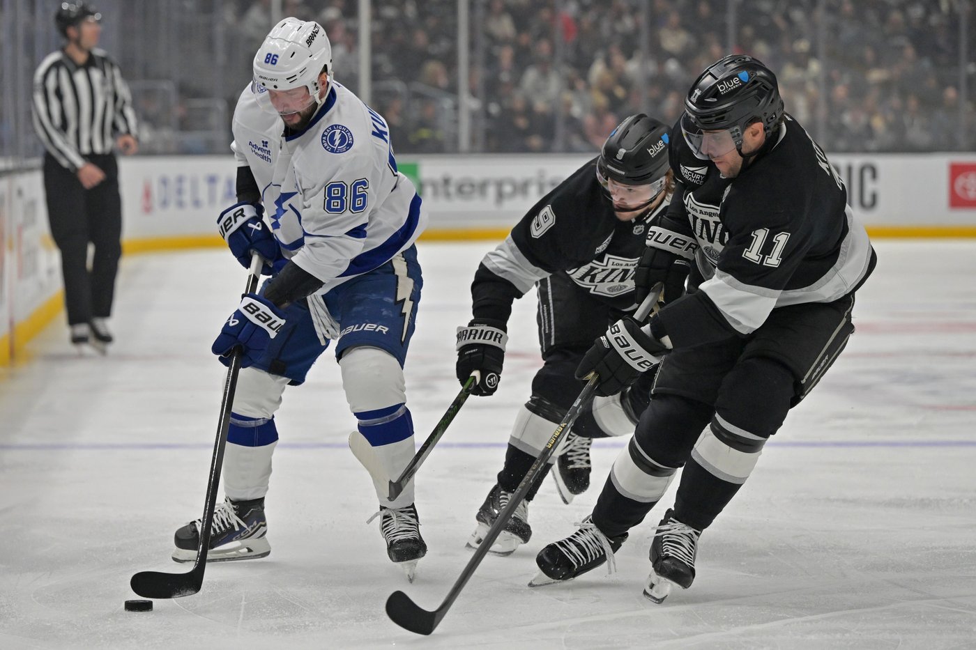 Cirelli, Goncalves key Lightning's 3rd-period comeback for their 6th straight win, 5-3 over LA Kings | iNFOnews.ca Cirelli, Goncalves key Lightning's 3rd-period comeback for their 6th straight win, 5-3 over LA Kings | iNFOnews.ca