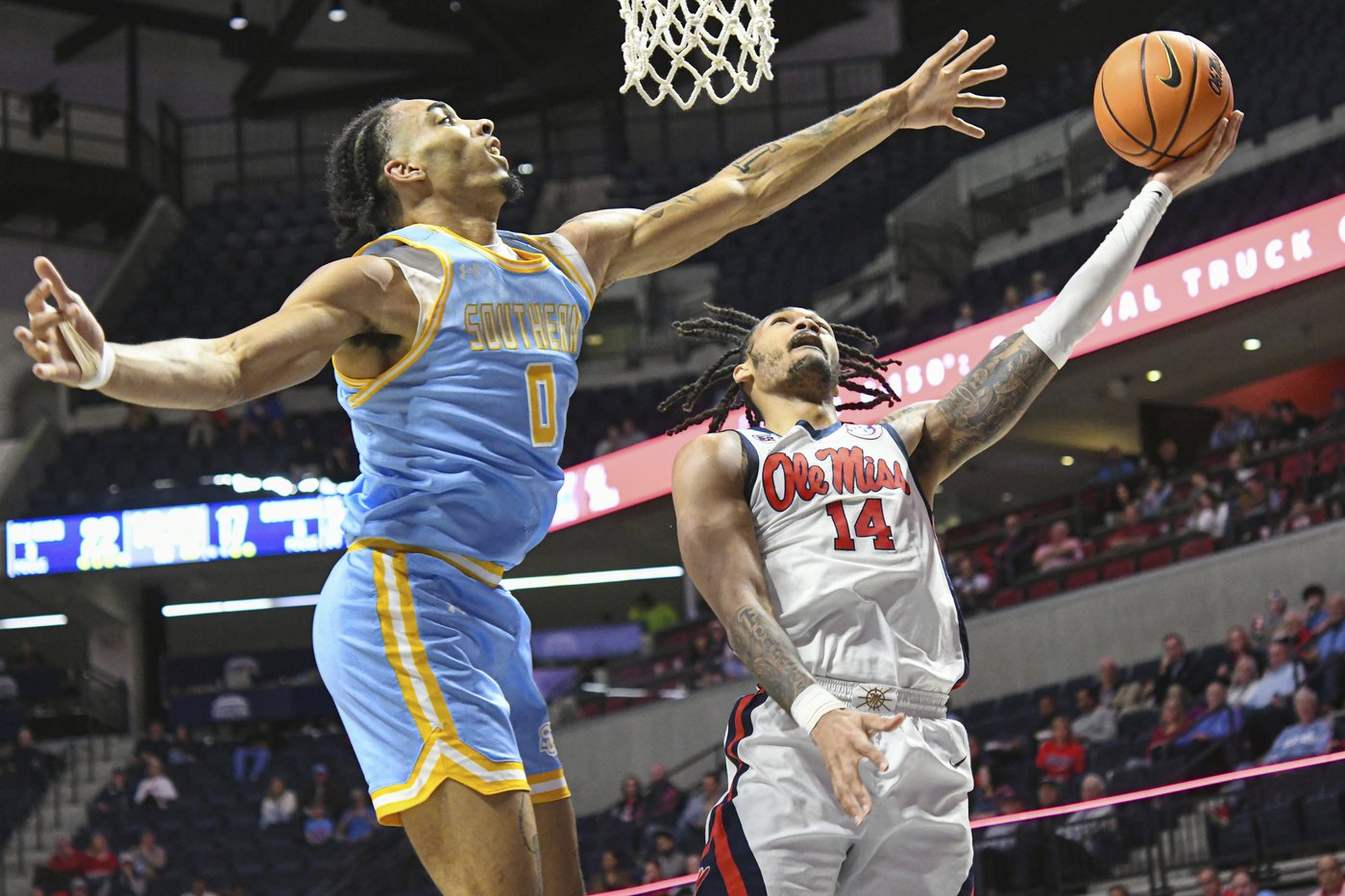 Jaylen Murray scores 18 to lead No. 17 Mississippi over Southern 74-61 | iNFOnews.ca Jaylen Murray scores 18 to lead No. 17 Mississippi over Southern 74-61 | iNFOnews.ca