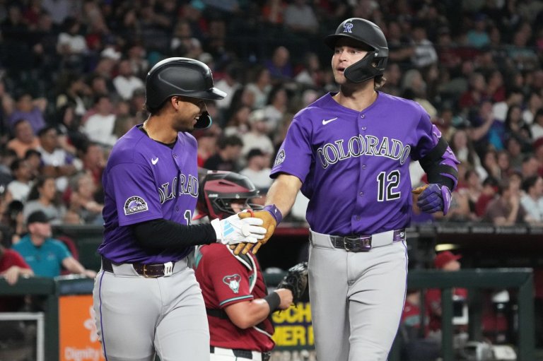 Karros hits 2-run homer before leaving after collision, Rockies rally past Diamondbacks for 3-2 win | iNFOnews.ca