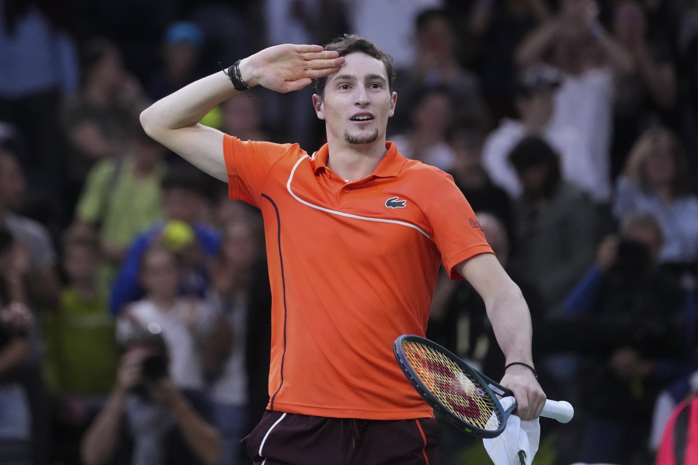 Zverev beats former champion Rune to set up Paris Masters final against Humbert | iNFOnews.ca