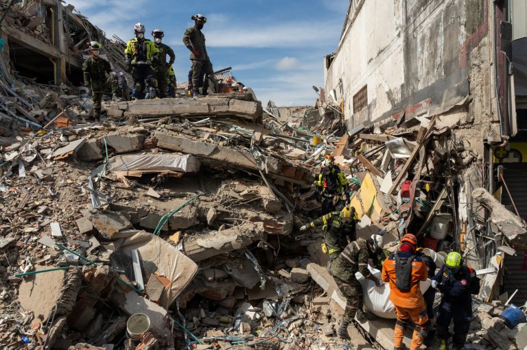 Colombia grapples with rebuilding a shattered nation after a deadly earthquake | iNFOnews.ca