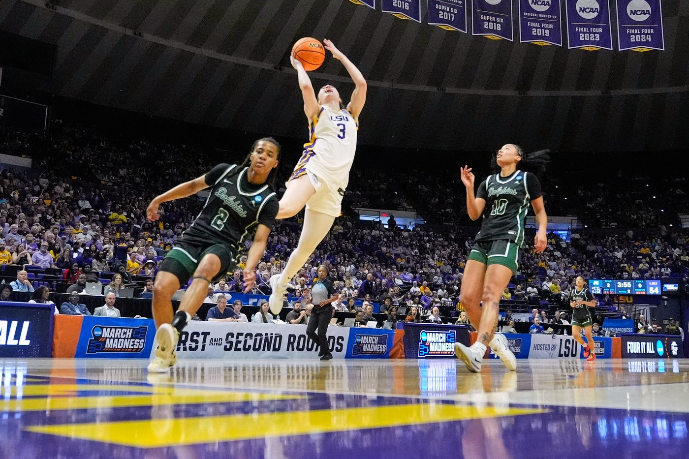 Johnson and Williams pace LSU past Jacksonville 116-58 in opening round of March Madness | iNFOnews.ca