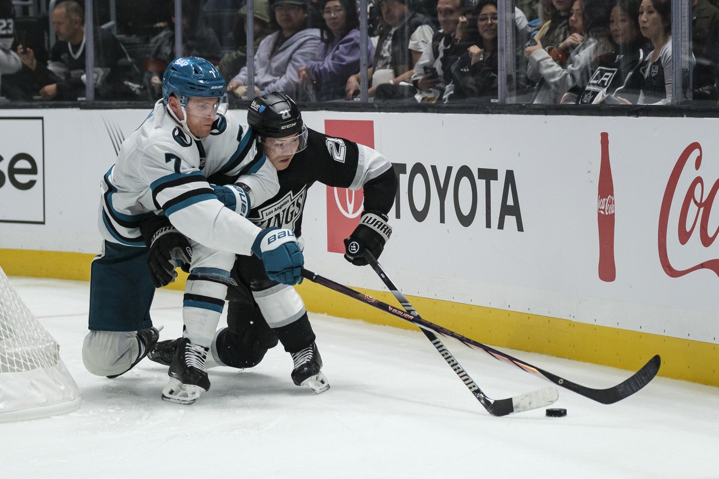 Joel Edmundson scores twice to lead Kings past Utah 3-2 | iNFOnews.ca Joel Edmundson scores twice to lead Kings past Utah 3-2 | iNFOnews.ca