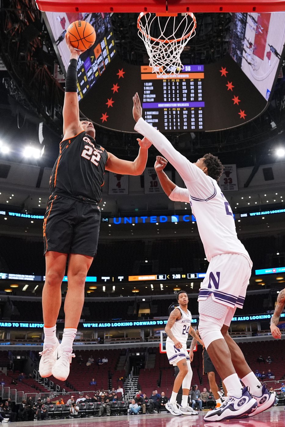 Oklahoma State beats Northwestern 86-81 at Thanksgiving Classic | iNFOnews.ca