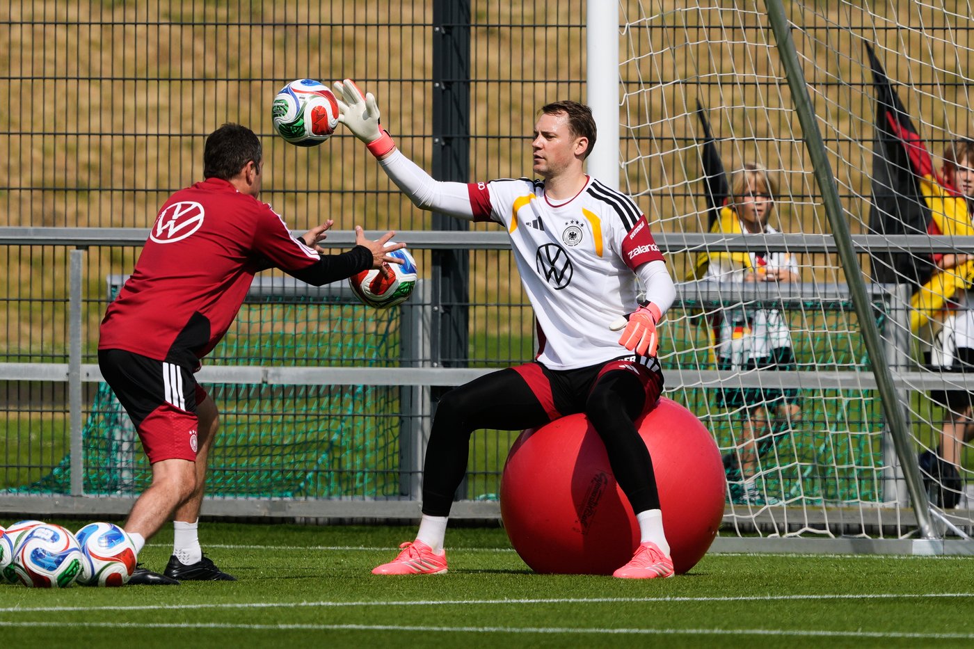 Nagelsmann: Goalkeeper Manuel Neuer fit to start as Germany opens the World Cup vs Curaçao | iNFOnews.ca