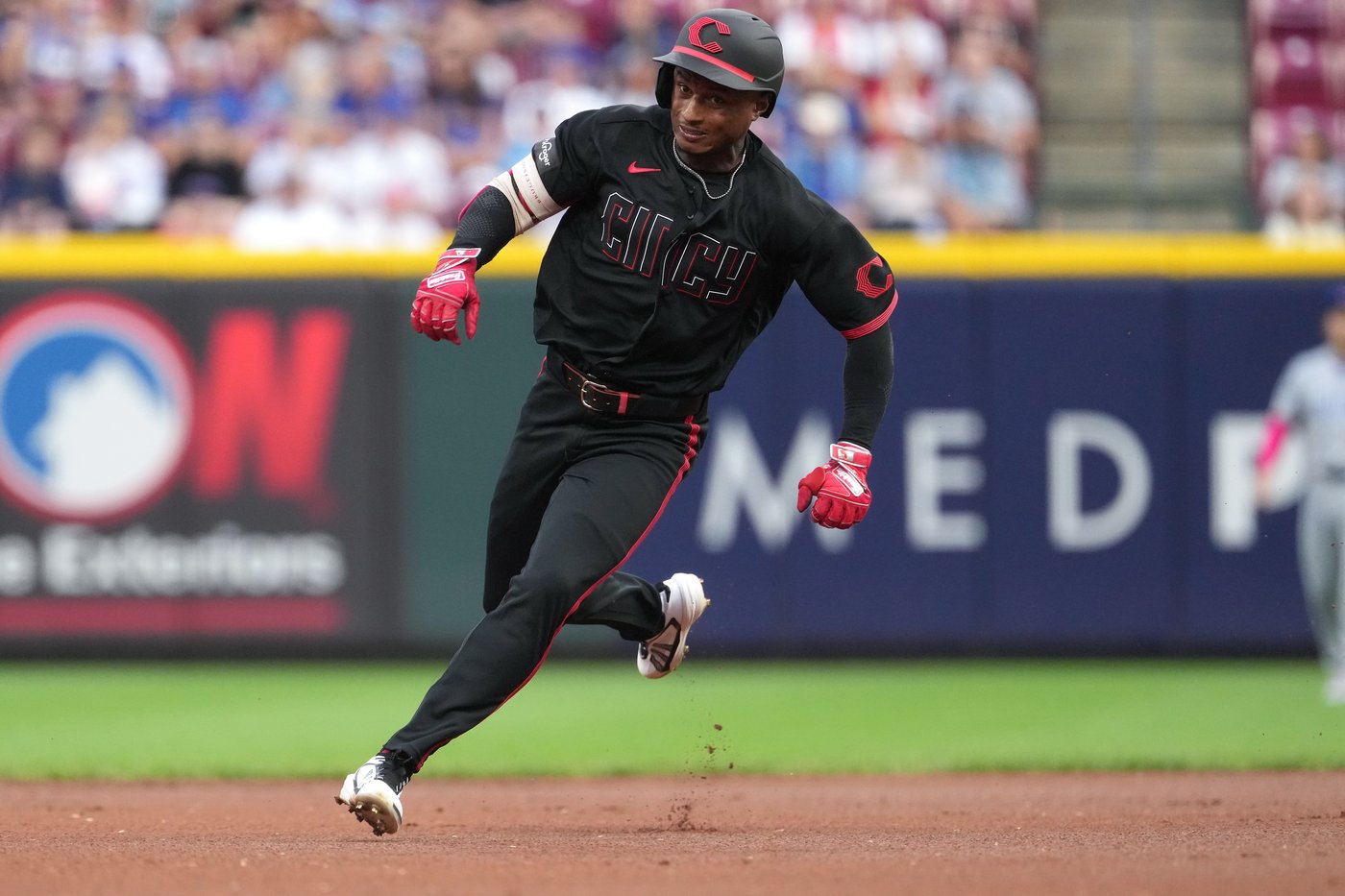 Trevino's 2-run single with bases loaded in 6th propels Reds to 6-4 win over Cubs | iNFOnews.ca Trevino's 2-run single with bases loaded in 6th propels Reds to 6-4 win over Cubs | iNFOnews.ca