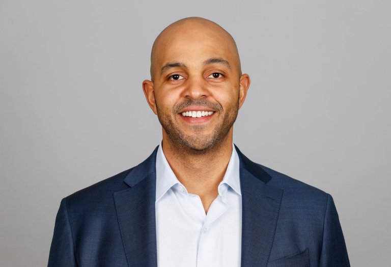 Falcons interview Bears' assistant GM Ian Cunningham as they continue search for a general manager | iNFOnews.ca