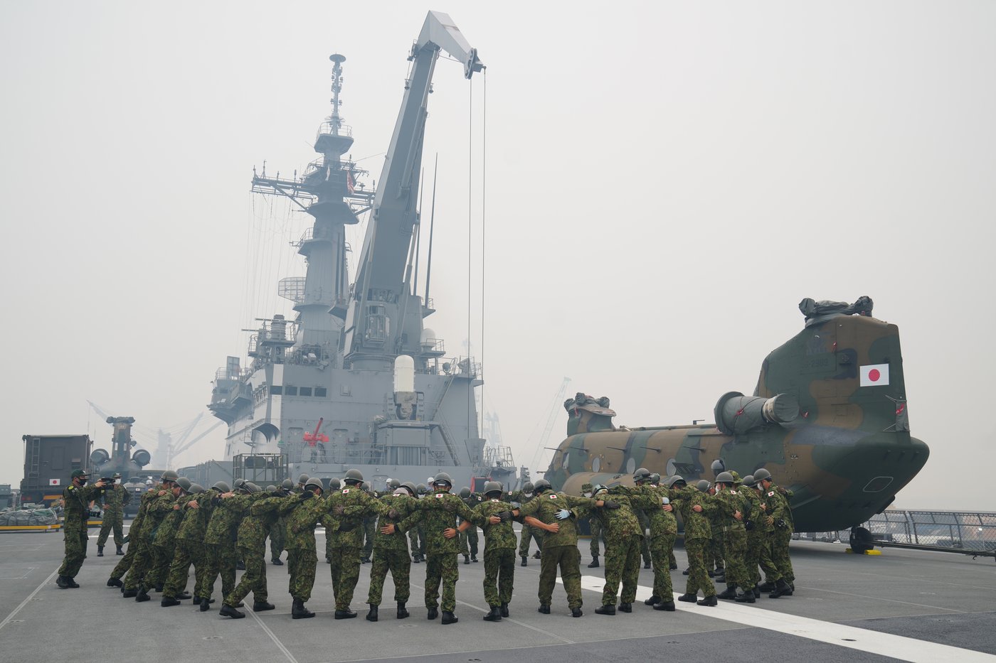 Japan deploys equipment to Indonesia's Borneo to help fight wildfires causing toxic haze | iNFOnews.ca Japan deploys equipment to Indonesia's Borneo to help fight wildfires causing toxic haze | iNFOnews.ca