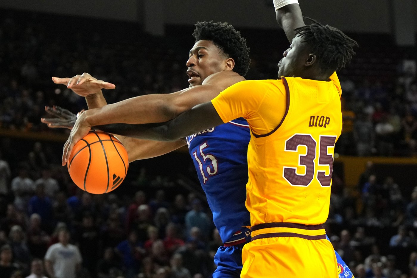 Arizona State beats No. 14 Kansas 70-60 in Hurley's potential home finale | iNFOnews.ca