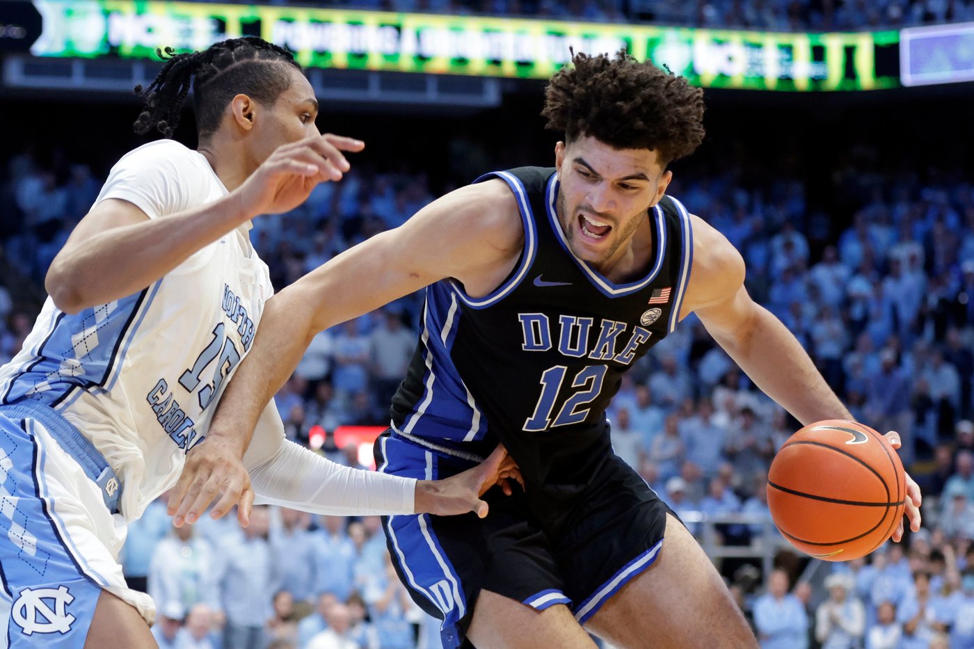 No. 1 Arizona dives into rugged Big 12 stretch with a loss as part of AP Top 25 national slate | iNFOnews.ca No. 1 Arizona dives into rugged Big 12 stretch with a loss as part of AP Top 25 national slate | iNFOnews.ca