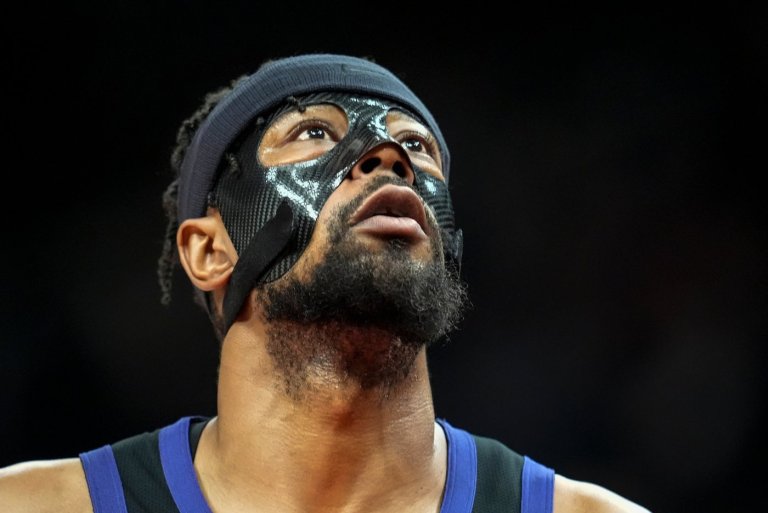 Suns agree to bring back guards Gillespie, Goodwin after both had breakout seasons, AP sources say | iNFOnews.ca