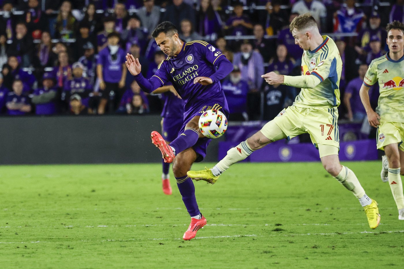 Red Bulls beat Orlando City 1-0 in Eastern Conference final, will play Galaxy for MLS Cup | iNFOnews.ca