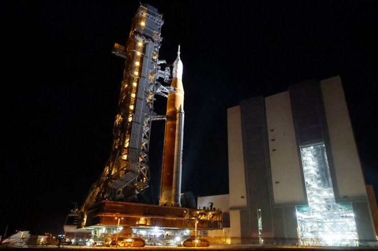 NASA hauls its repaired moon rocket from the hangar back to the pad for an early April launch | iNFOnews.ca