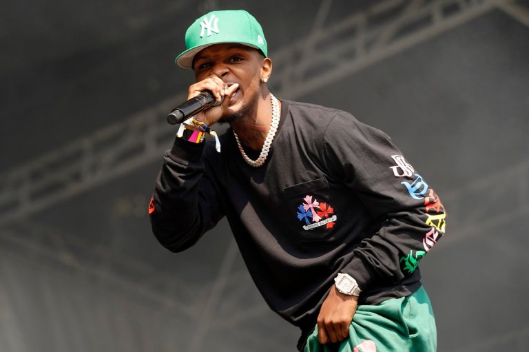 Multi-platinum rapper Toosii has committed to playing football at Syracuse | iNFOnews.ca