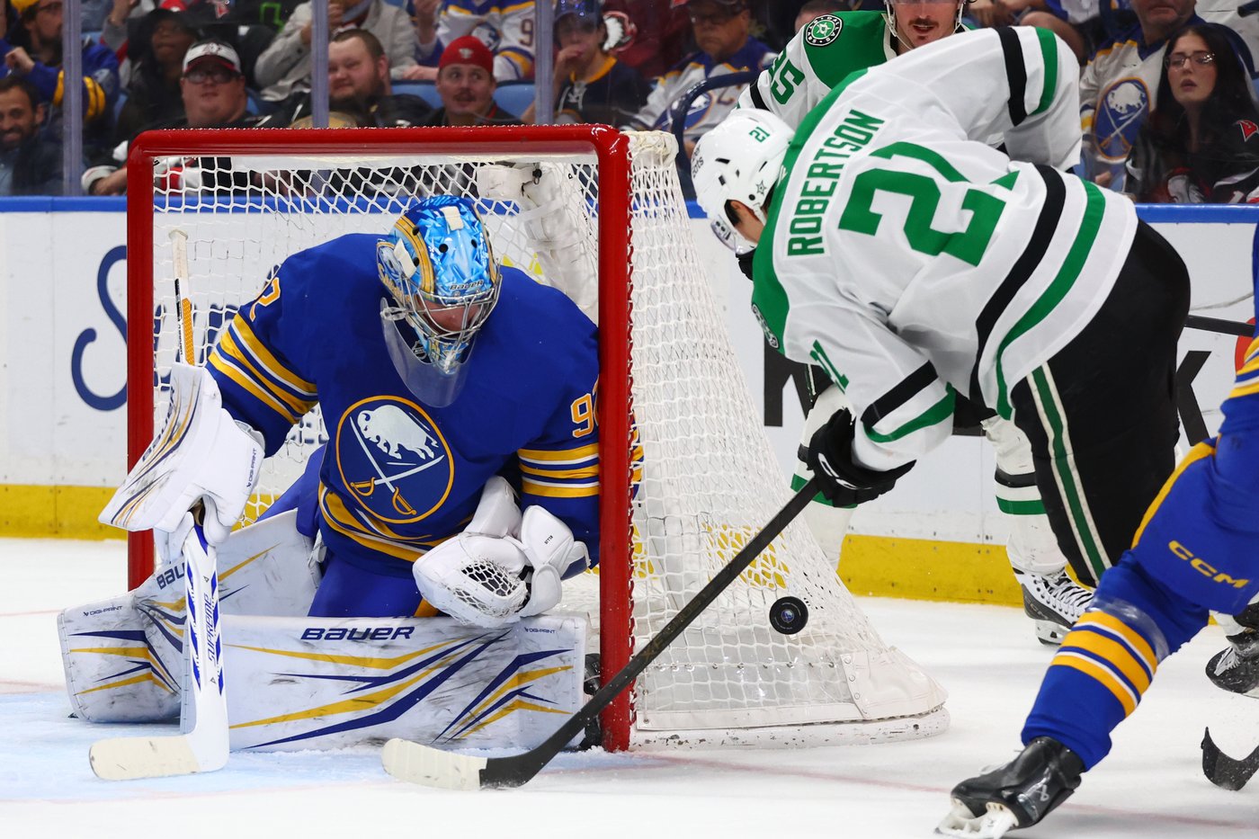 Wyatt Johnston seals Stars' regular season-ending 4-3 shootout win over Sabres | iNFOnews.ca Wyatt Johnston seals Stars' regular season-ending 4-3 shootout win over Sabres | iNFOnews.ca
