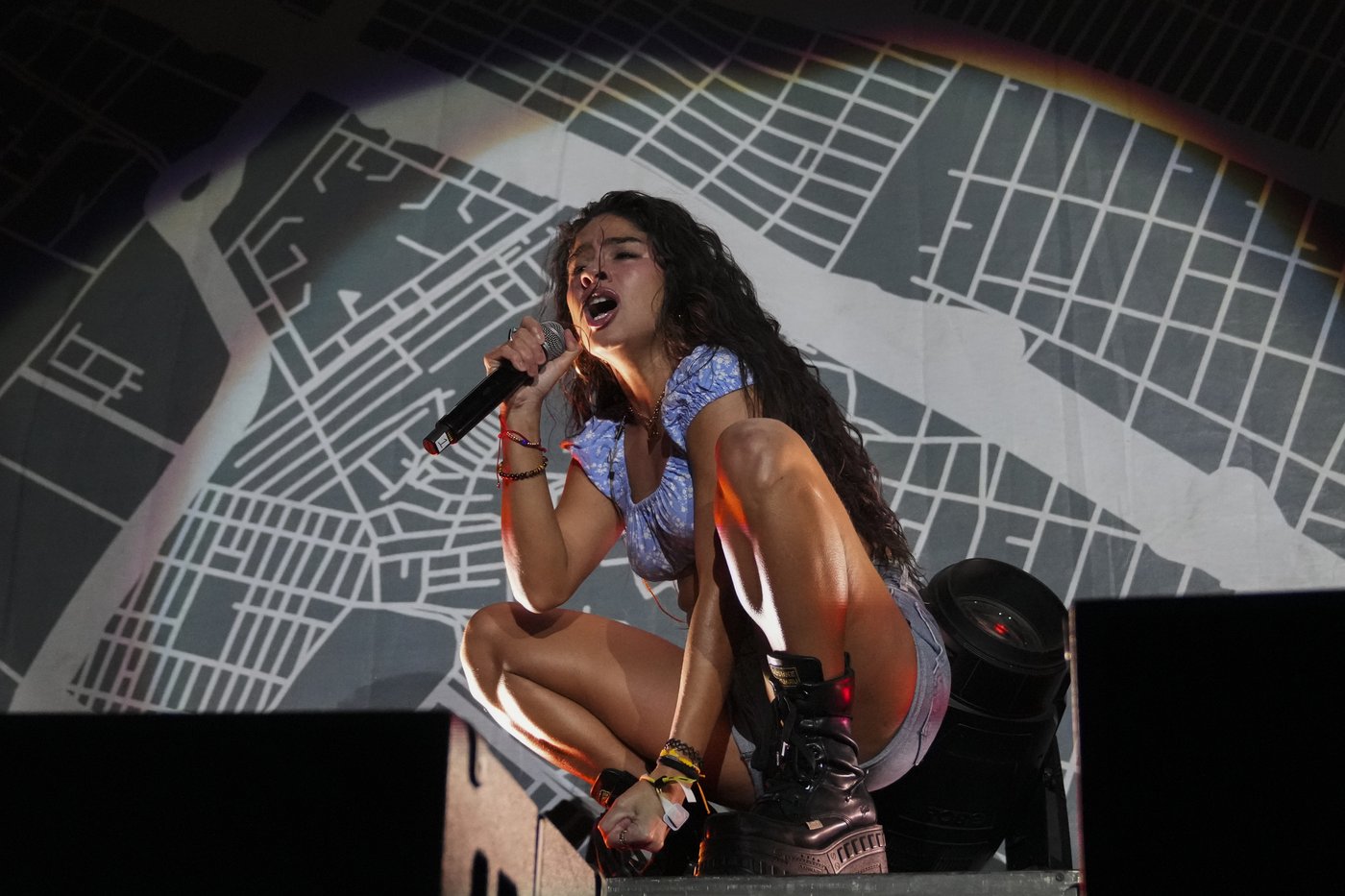 Jessie Reyez, Drake to be honoured for songwriting at SOCAN Awards | iNFOnews.ca
