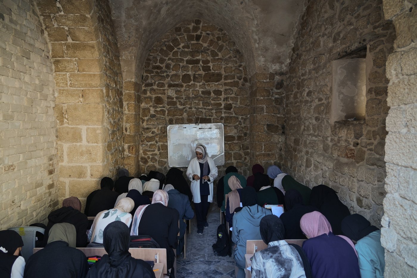 Humanitarian officials race to reopen Gaza schools, in photos | iNFOnews.ca