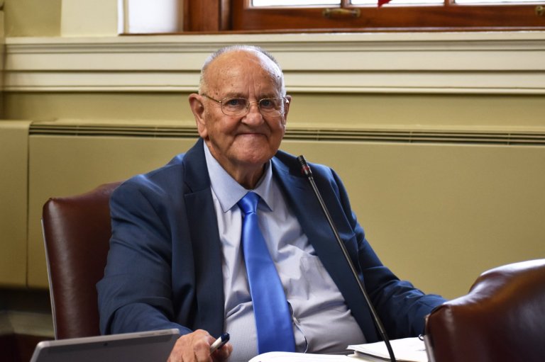 Most of Maine’s county commissioners are in their 60s and 70s | iNFOnews.ca