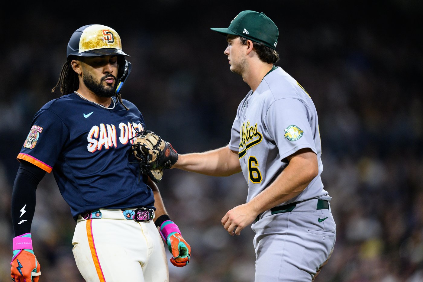 Laureano, Machado, Castellanos homer in the Padres' 7-3 win over the Athletics | iNFOnews.ca Laureano, Machado, Castellanos homer in the Padres' 7-3 win over the Athletics | iNFOnews.ca