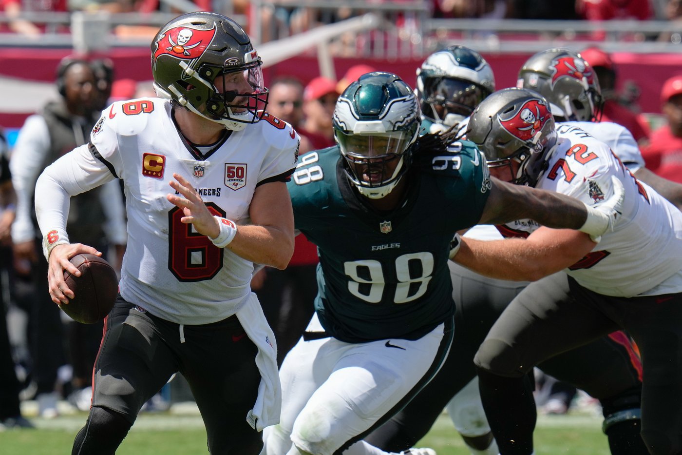Bucs look to rebound from 1st loss, head to Seattle to face Seahawks | iNFOnews.ca Bucs look to rebound from 1st loss, head to Seattle to face Seahawks | iNFOnews.ca