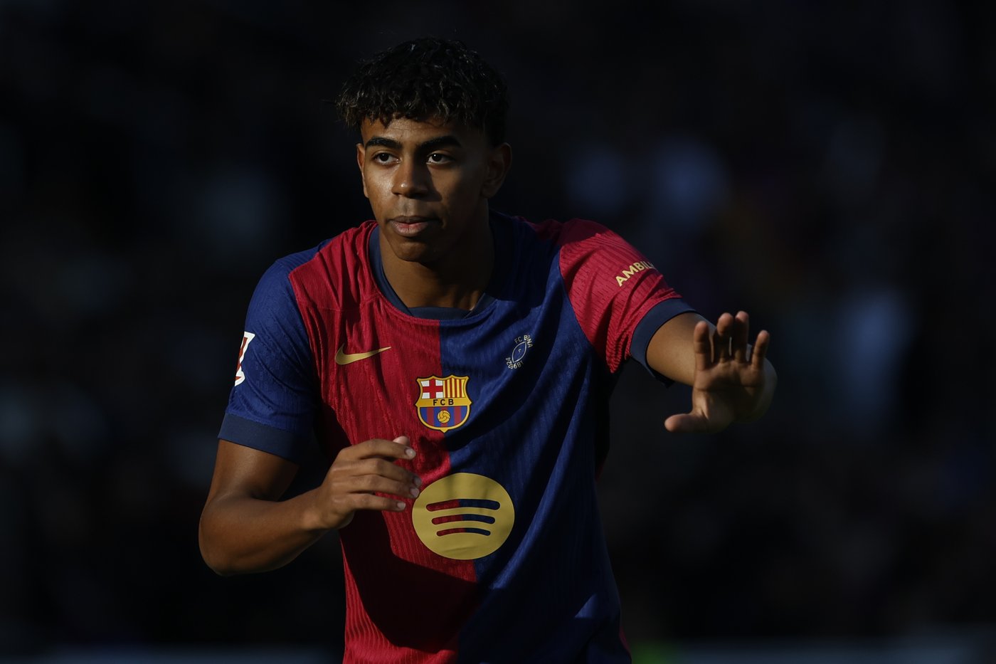 Fans accused of racism during Spanish league 'clasico' set to be banned from stadiums for a year | iNFOnews.ca Fans accused of racism during Spanish league 'clasico' set to be banned from stadiums for a year | iNFOnews.ca