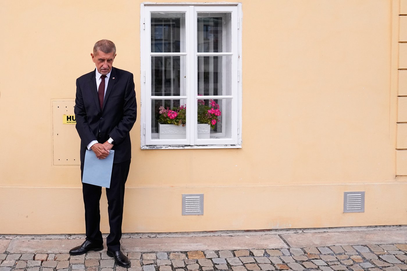 Czech opposition outpaced the ruling party in first round of Senate election | iNFOnews.ca Czech opposition outpaced the ruling party in first round of Senate election | iNFOnews.ca