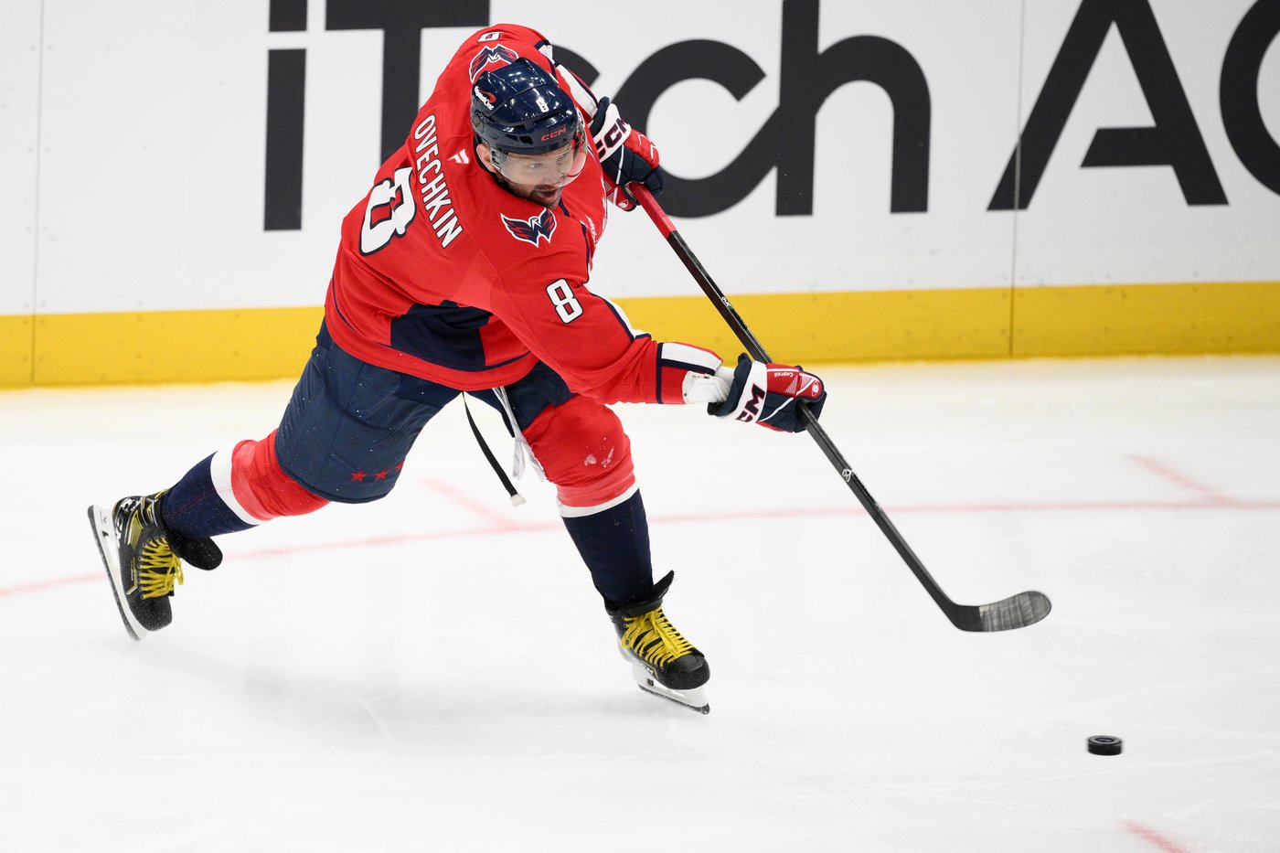 Ovechkin's sons introduce him before Washington's home opener, and the Capitals top Pittsburgh 5-3 | iNFOnews.ca Ovechkin's sons introduce him before Washington's home opener, and the Capitals top Pittsburgh 5-3 | iNFOnews.ca