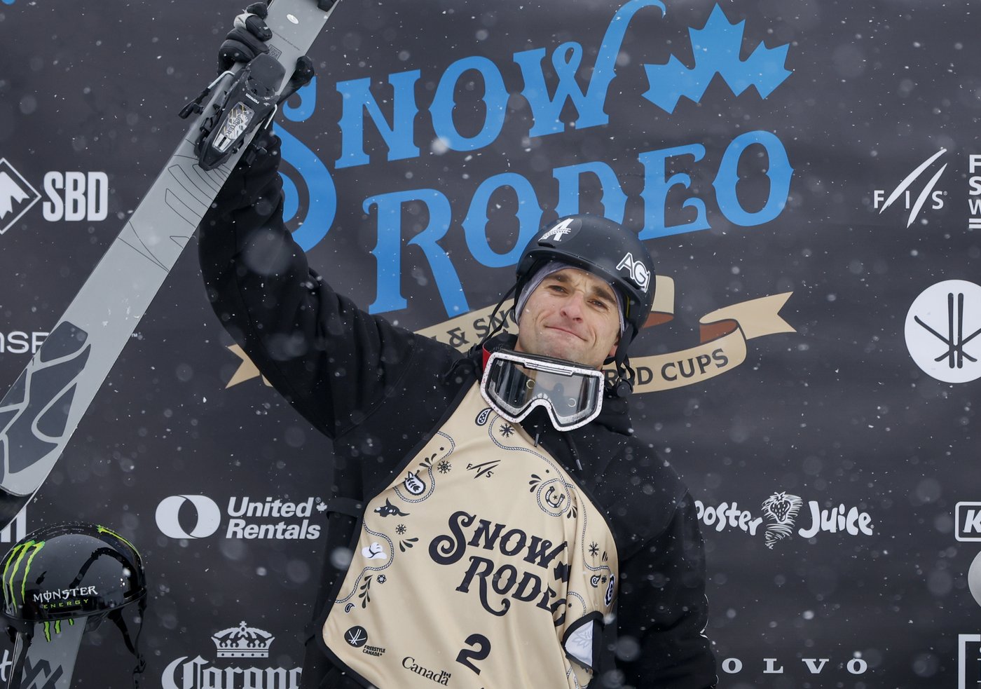 Canada's Sharpe, Fraser amp up Olympic halfpipe preparation after Calgary World Cup | iNFOnews.ca Canada's Sharpe, Fraser amp up Olympic halfpipe preparation after Calgary World Cup | iNFOnews.ca