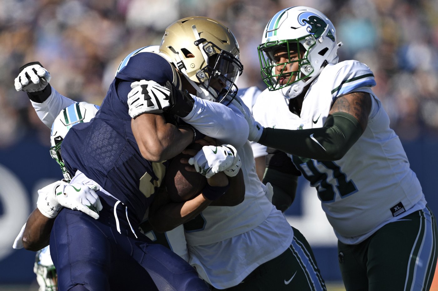 No. 25 Tulane routs Navy 35-0 to clinch a spot in the AAC championship game | iNFOnews.ca No. 25 Tulane routs Navy 35-0 to clinch a spot in the AAC championship game | iNFOnews.ca
