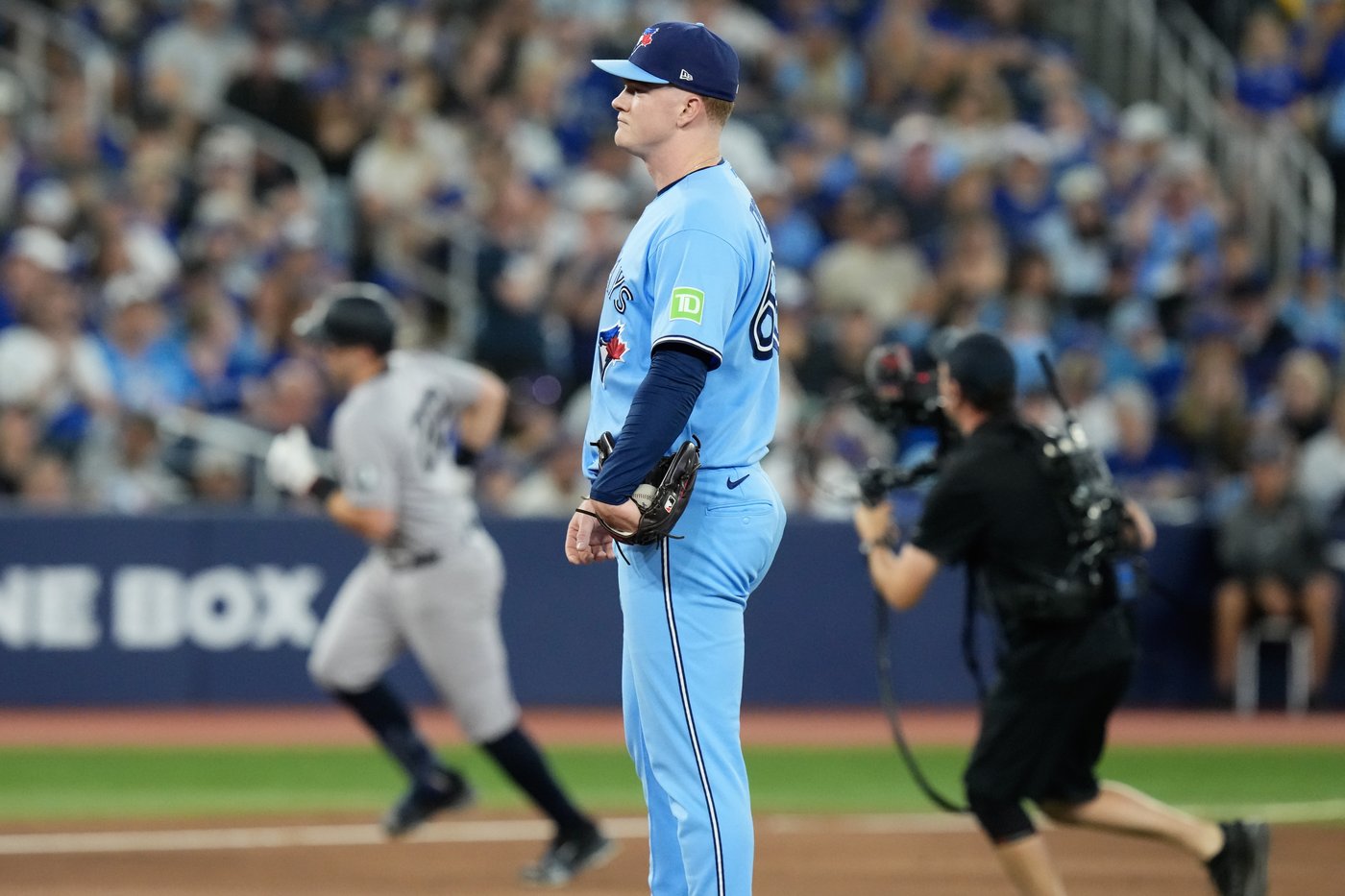 Blue Jays bullpen caves again in ninth inning as Toronto falls to New York Yankees | iNFOnews.ca