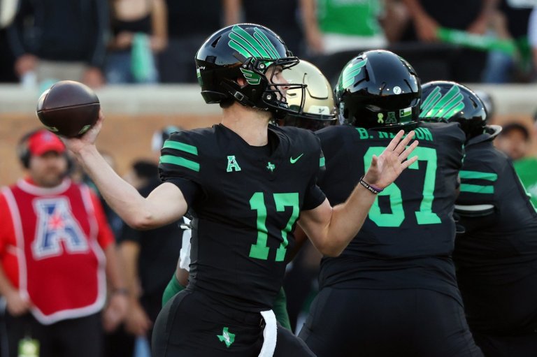 National passing leader Drew Mestemaker from No. 23 North Texas is entering transfer portal | iNFOnews.ca