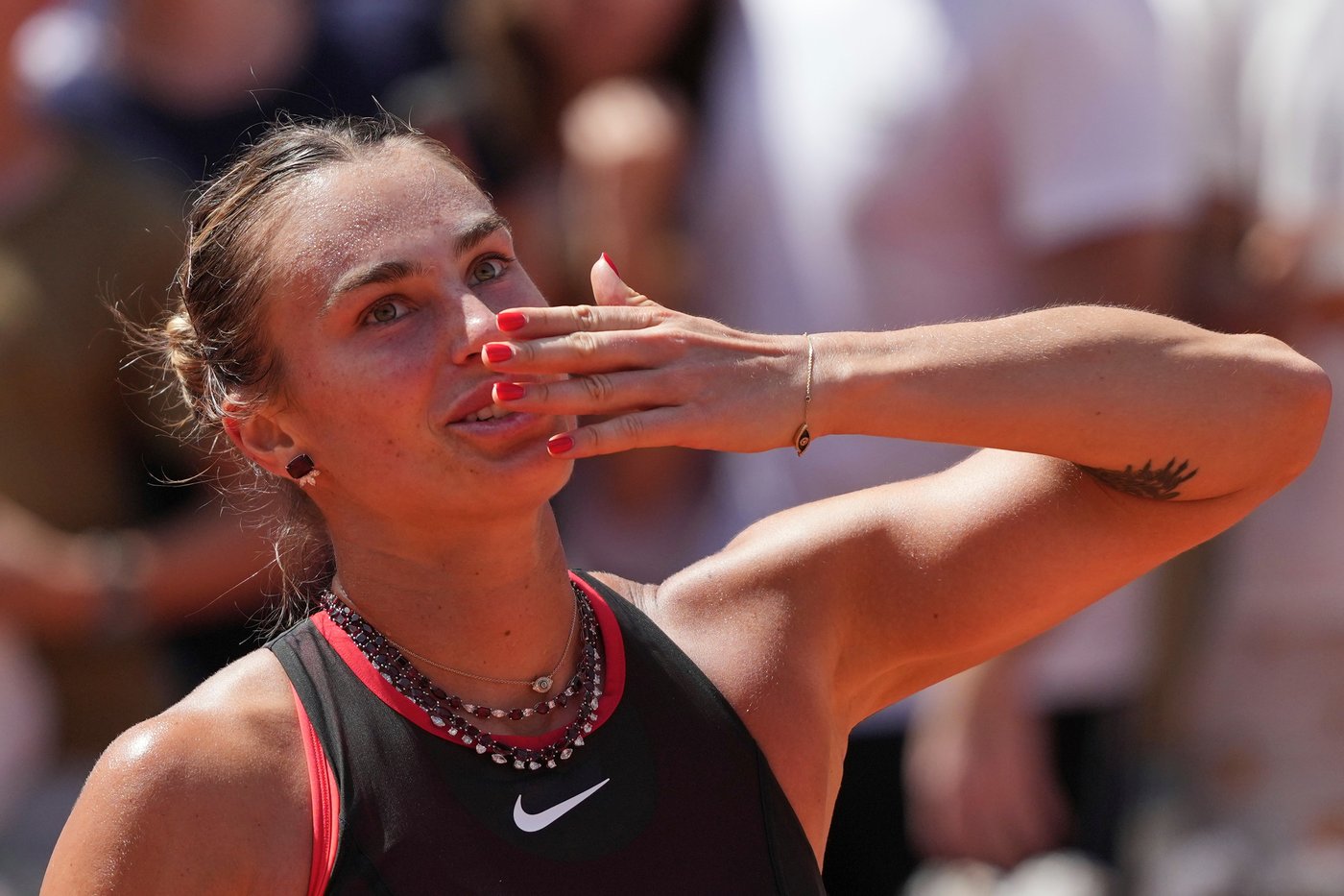 Sabalenka vs. Osaka to be 1st women's night match at the French Open in 3 years | iNFOnews.ca