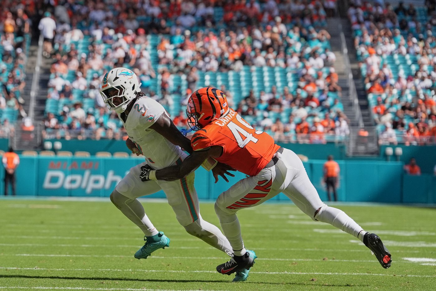 Dolphins not considering a QB change after Malik Willis struggles vs Bengals | iNFOnews.ca