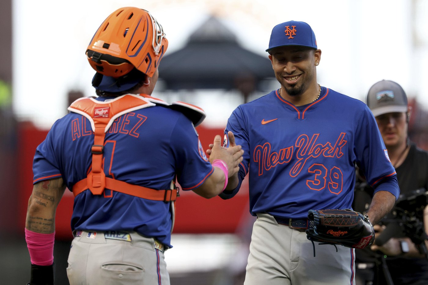 Mauricio and Soto lead Mets past Giants 5-3 for 7th straight win | iNFOnews.ca