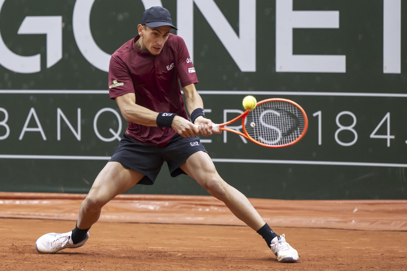 Djokovic celebrates 38th birthday with win over Arnaldi and smashed racket at Geneva Open | iNFOnews.ca Djokovic celebrates 38th birthday with win over Arnaldi and smashed racket at Geneva Open | iNFOnews.ca