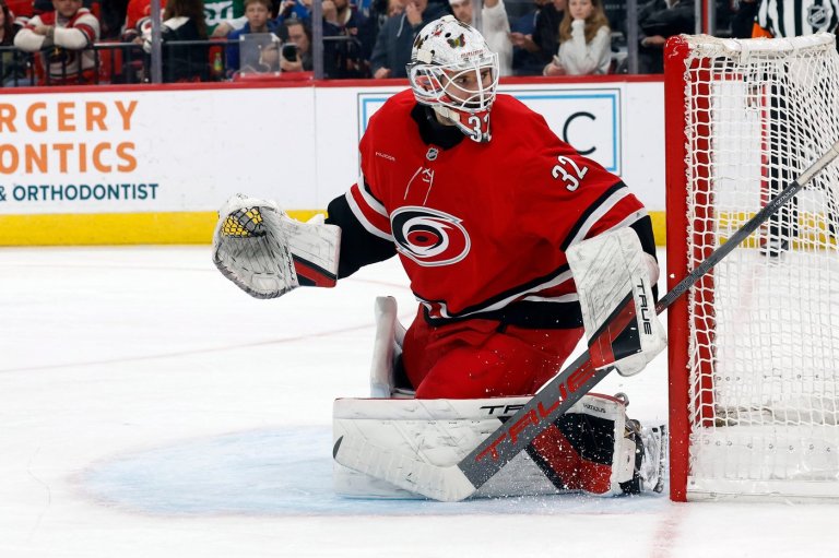 Carolina Hurricanes reach 3-year extension with goaltender Brandon Bussi through 2028-29 season | iNFOnews.ca